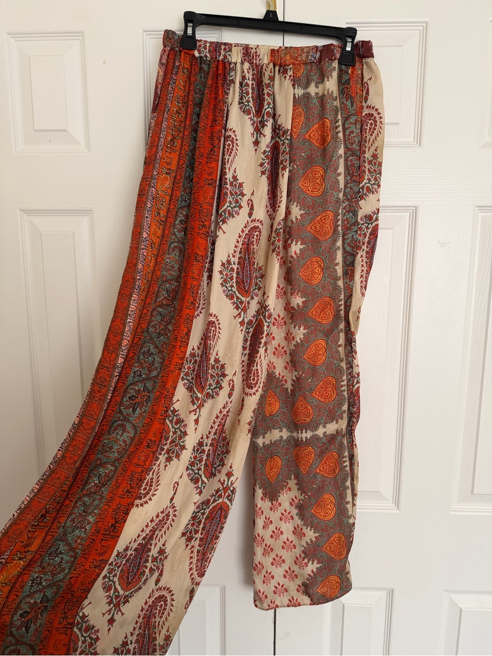 Zara Wide-Leg Printed Pants in Orange & Cream
